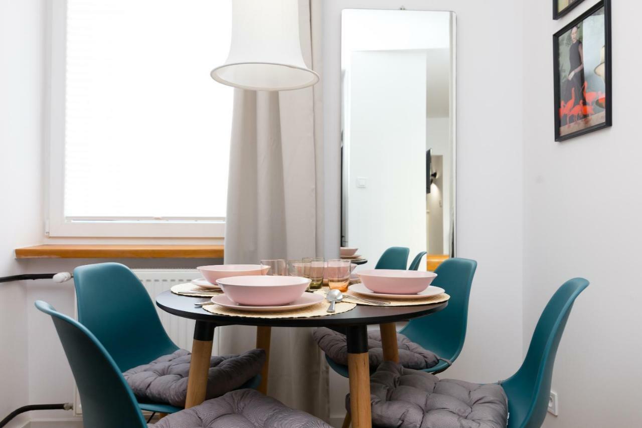 Independence Museum Charming Apartment วอร์ซอ ภายนอก รูปภาพ